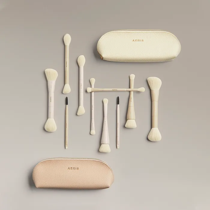 The Signature Dual-Sided Brush Set dari Aeris Beaute.