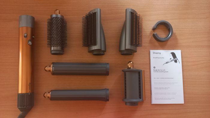 Alat Penata Rambut Harga Rp 9 Jutaan! Ini Review Dyson Airwrap Hair ...