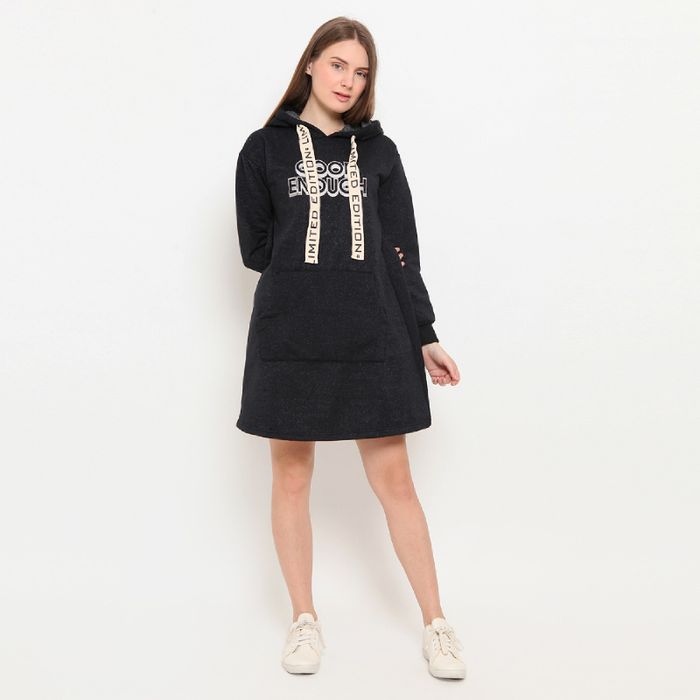 Rekomendasi Baju Wanita Review Tertinggi di iStyle: Hoodie Dress