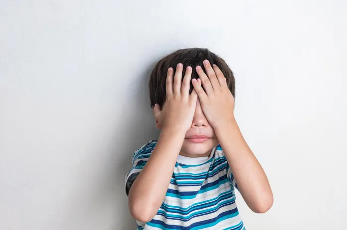 5 Pink Flag Perilaku dan Emosi Pada Anak yang Sebaiknya Tidak Diabaikan