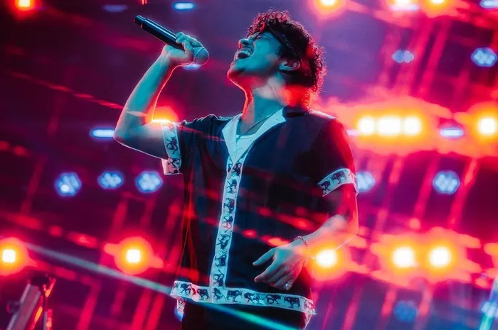 Lagu-lagu hits Bruno Mars yang dibawakan saat konser.