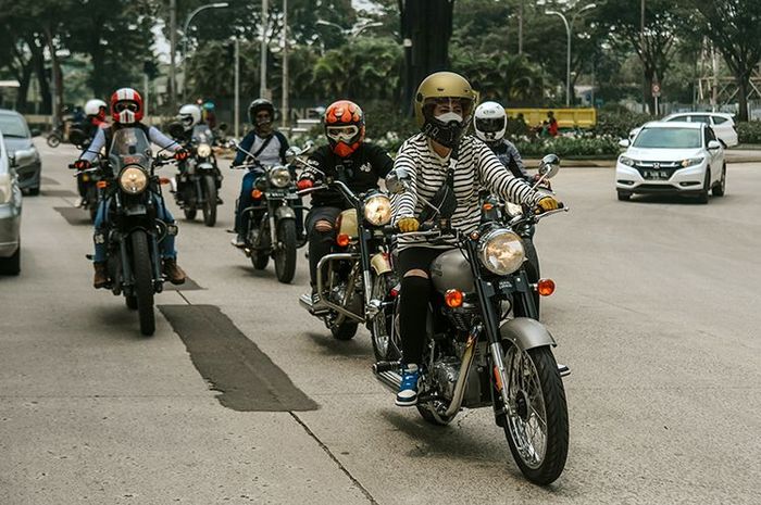 Hobi Berkendara Motor? Ketahui 9 Posisi Berkendara Yang Benar Ini ...