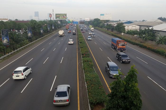 Ganjil Genap Di 4 Ruas Jalan Tol Dibatalkan, Diterapkan Situasional ...