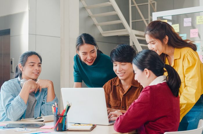 BERITA TERPOPULER LADY BOSS: Ide Usaha untuk Anak Magang hingga Bisnis untuk Orang Pendiam