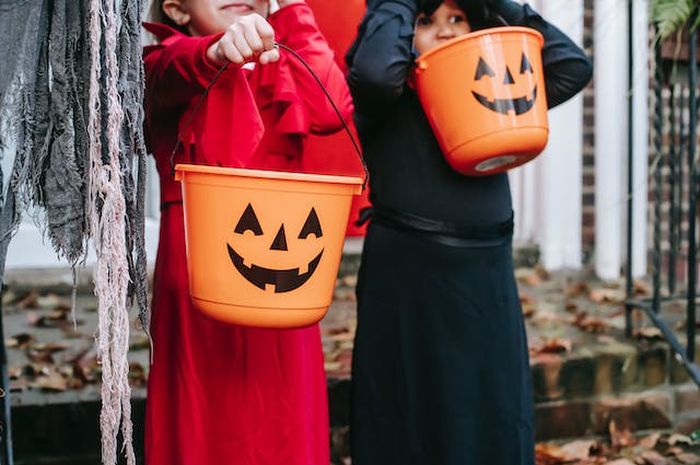 berita perayaan halloween