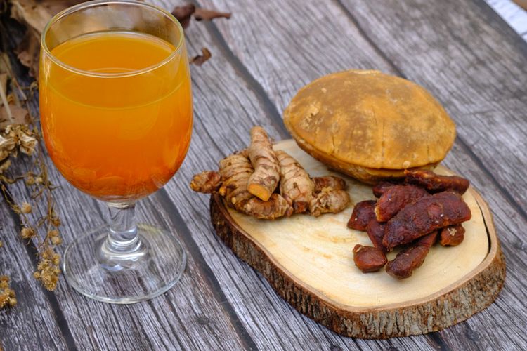 Ini Manfaat Jamu untuk Menjaga Kesehatan Reproduksi Kewanitaan