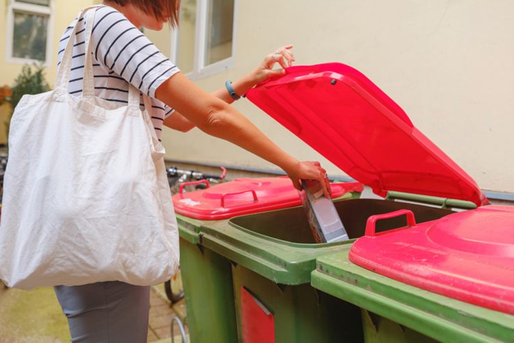 Sampah Jadi Rupiah: Program Ini Ubah Limbah Rumah Tangga Jadi Tambahan Penghasilan