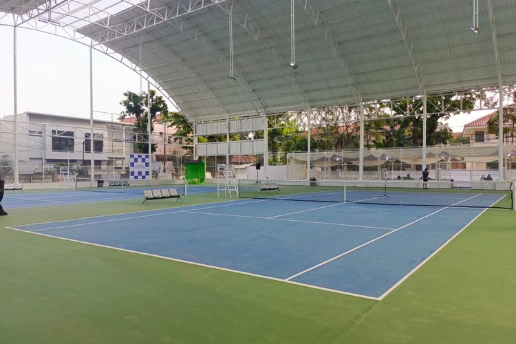 Rekomendasi Lapangan Tenis Premium di Jaksel yang Ramah Perempuan, Punya Spot Estetik!