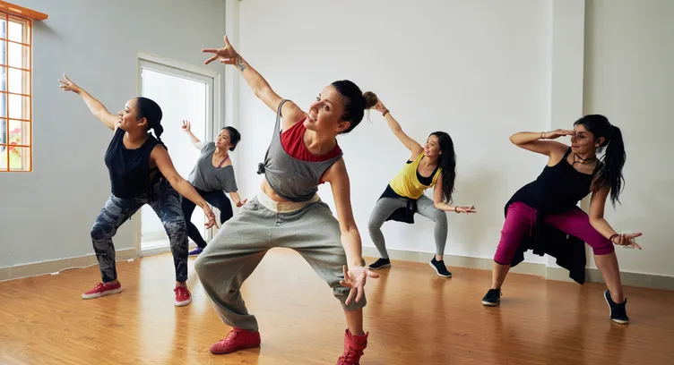 Bisa Meningkatkan Stamina Tubuh, Apakah Menari Termasuk Olahraga? - Parapuan