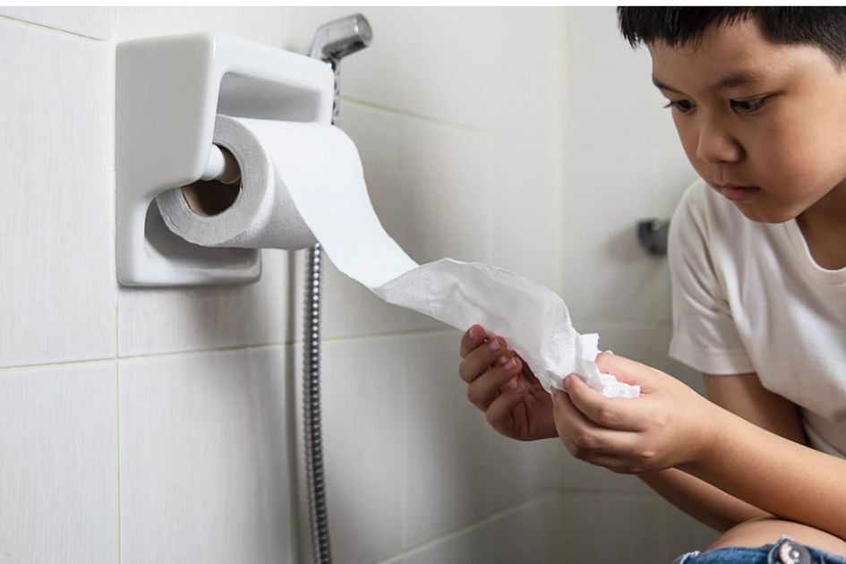 Penyebab dan Gejalanya Ambeien pada Anak, Bisa karena Terlalu Lama di Toilet