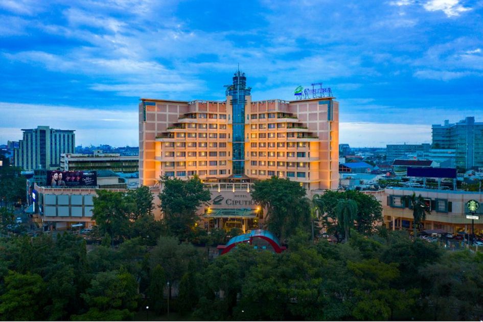 Cari Penginapan Mewah di Pusat Kota Semarang? Catat Rekomendasi Hotel Bintang 5 Ini!