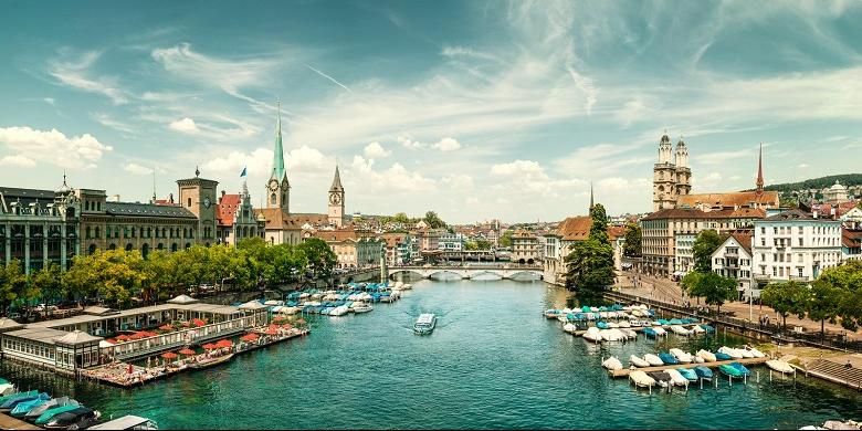 Swiss adalah salah satu negara terindah di dunia, di mana hampir semua sudut kota membuat siapa pun terpesona. Ini 5 kota paling indah di Swiss.