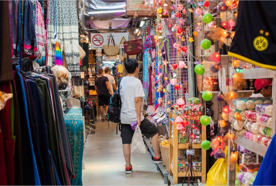 Kota Bangkok telah lama dikenal sebagai surga belanja Asia Tenggara. Ini dia rekomendasi wisata belanja di Thailand.
