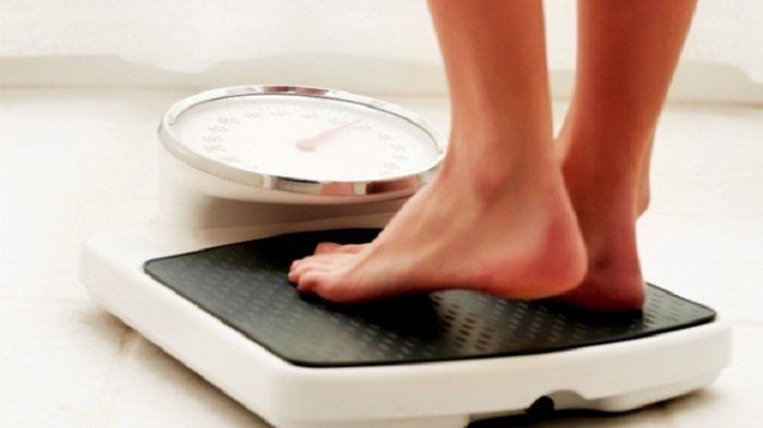 Bagi kamu yang sedang diet, menimbang berat badan menjadi hal yang disenangi. Namun terdapat waktu yang tepat untuk menimbang, simak penjelasannya.