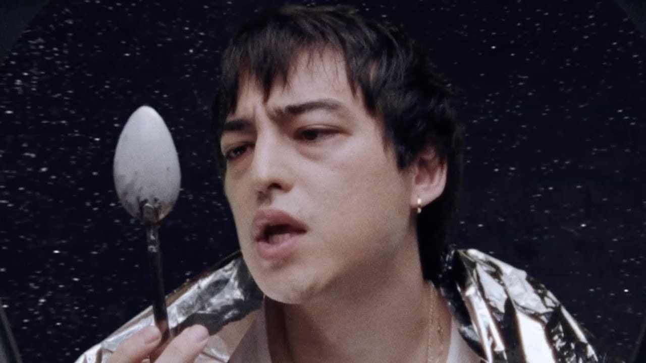 Berikut ini sederet lagu yang punya makna mirip dengan Gilmpse of Us Joji, yuk simak ulasannya berikut ini
