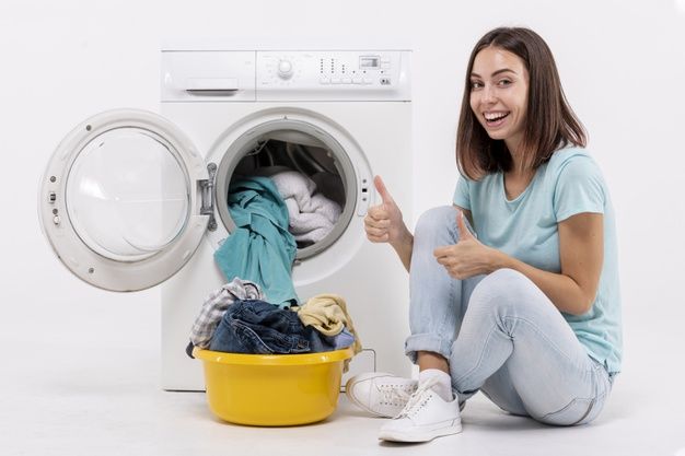 Tidak semua benda bisa dimasukkan ke mesin cuci karena akan membuat barang cepat rusak. Yuk simak benda apa saja!