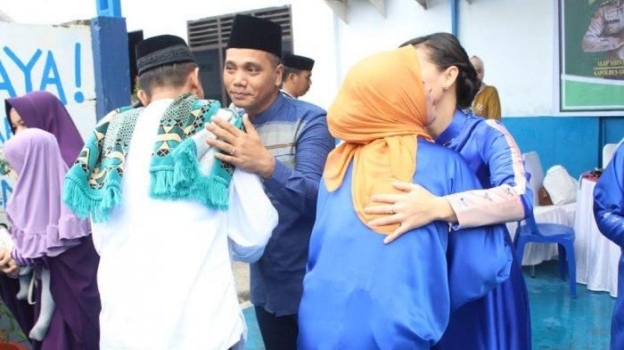 Kawan Puan, seperti yang diketahui lebaran tahun ini kita masih berada di tengah pandemi. Alhasil beberapa tradisi lebaran pun ditiadakan.