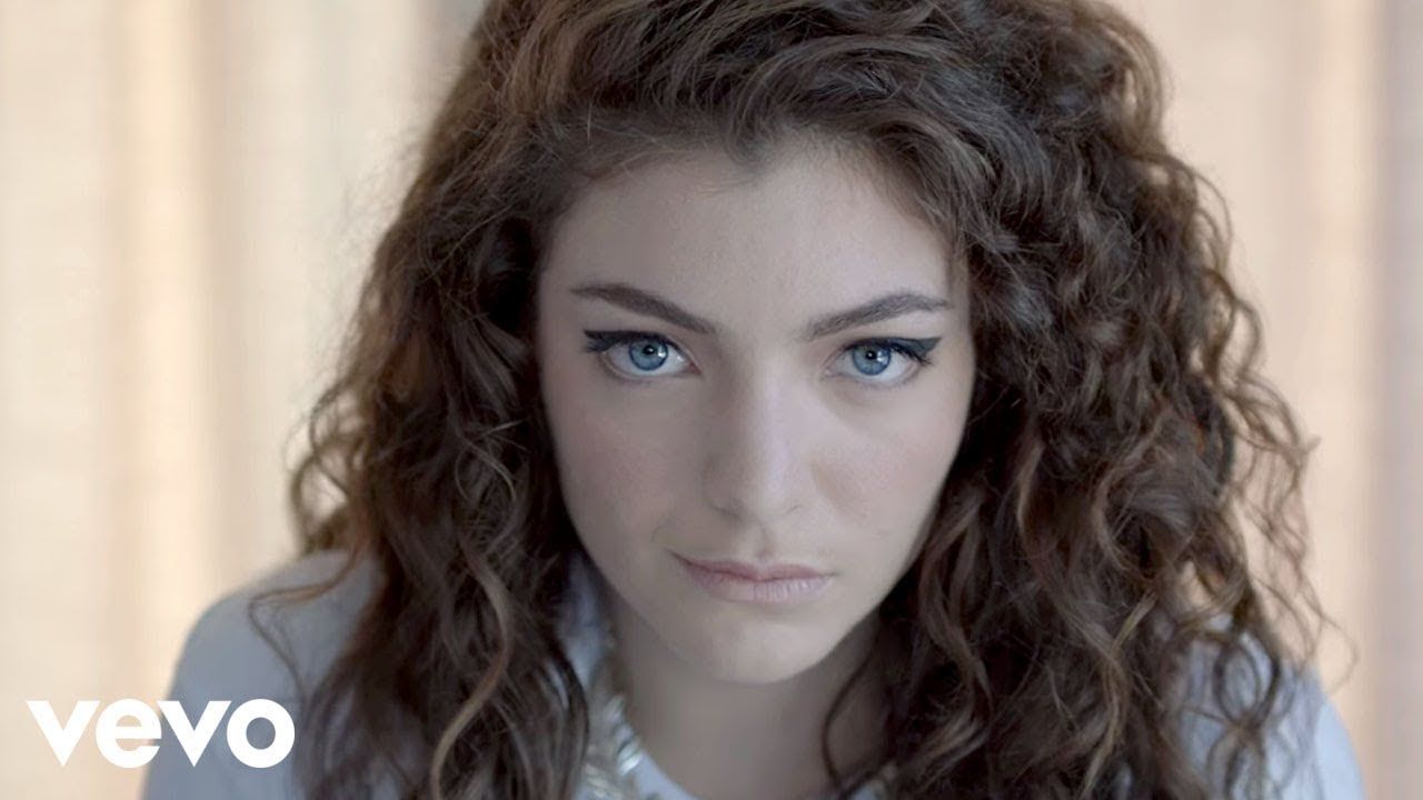 Penyanyi Lorde akhirnya akan merilis album baru pada bulan Agustus mendatang. Bentuk album barunya memiliki konsep kotak musik yang ramah lingkungan.