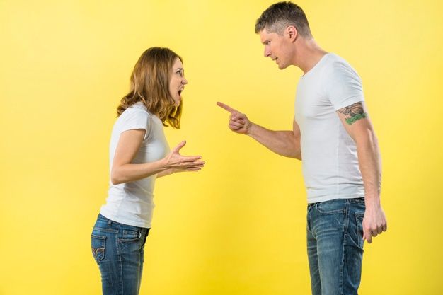 Sering dengar Toxic Relationship? Sebenarnya apa sih itu, terus gimana cara biar enggak terjebak? Yuk simak ulasan berikut