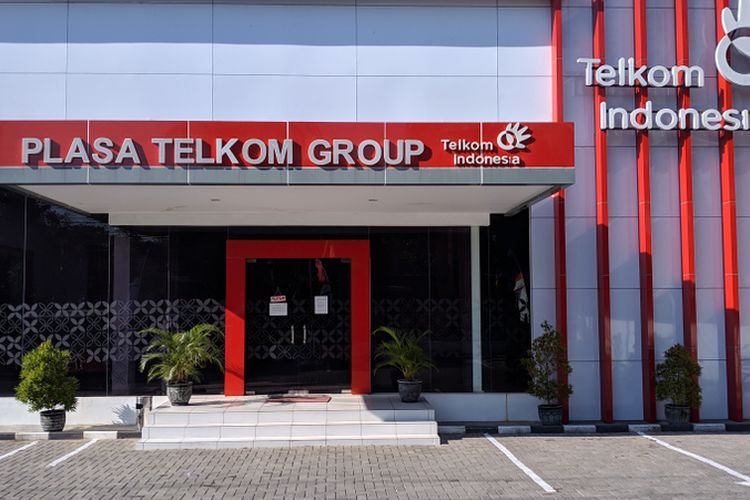 Abdee Slank jadi Komisaris Telkom terus disorot, ini 5 srikandi Indonesia yang tak kalah hebat duduki posisi penting di BUMN.