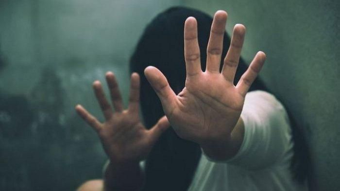 Perempuan rentang mengalami pelecehan seksual di kondisi bencana. Saat mengalami pelecehan seksual di kondisi bencana lakukan hal ini.