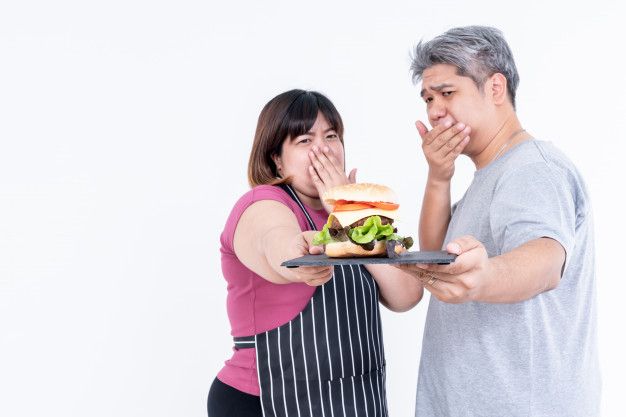 Penderita obesitas atau kelebihan berat badan hendaknya mengikuti ketujuh tips ini jika ingin menurunkan berat badan dengan sukses.