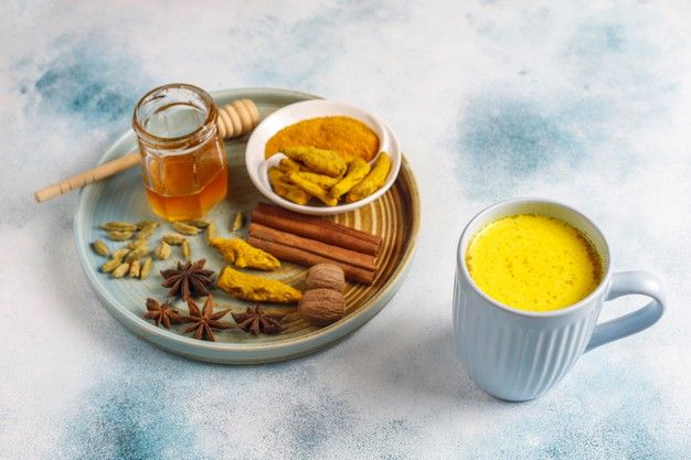 Kawan Puan berikut ini penjelasan dokter tentang berbagai obat herbal yang dipercaya mampu menyembuhkan Covid-19