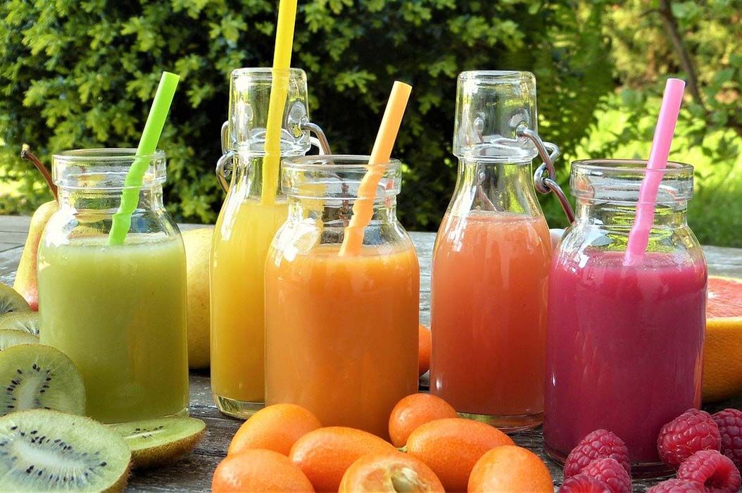 Berikut rekomendasi jus buah dan sayuran yang bisa membantu menjaga kesehatanmu saat pandemi dan musim ekstrem.