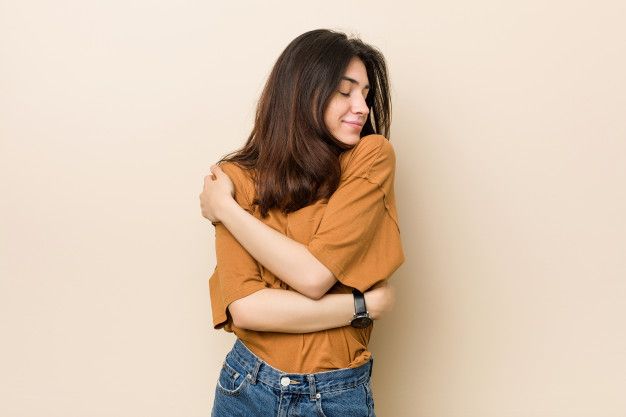 Body positivity dan self love bukan perkara mudah bagi sebagian orang. Simak pentingnya body positivity dan self love menurut ahli!