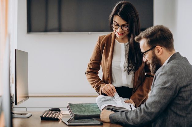Pelajari bagaimana caranya untuk mencari rekan bisnis yang tepat dan kualitas apa yang wajib dimiliki pada rekan bisnis supaya bisnis makin sukses