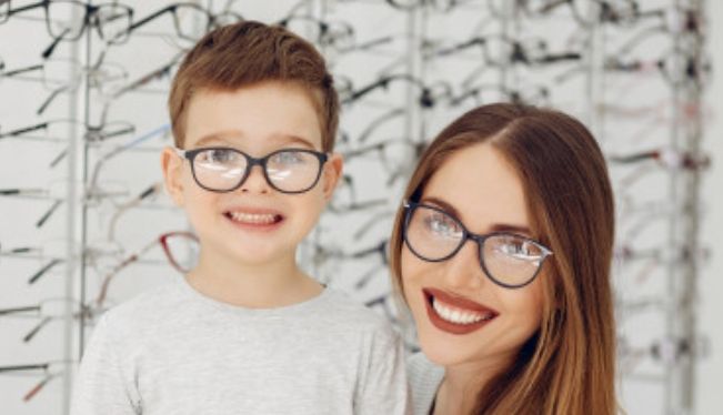Pentingnya mengajarkan body positivity atau citra diri positif terhadap tubuh ke anak, baik usia muda maupun remaja.