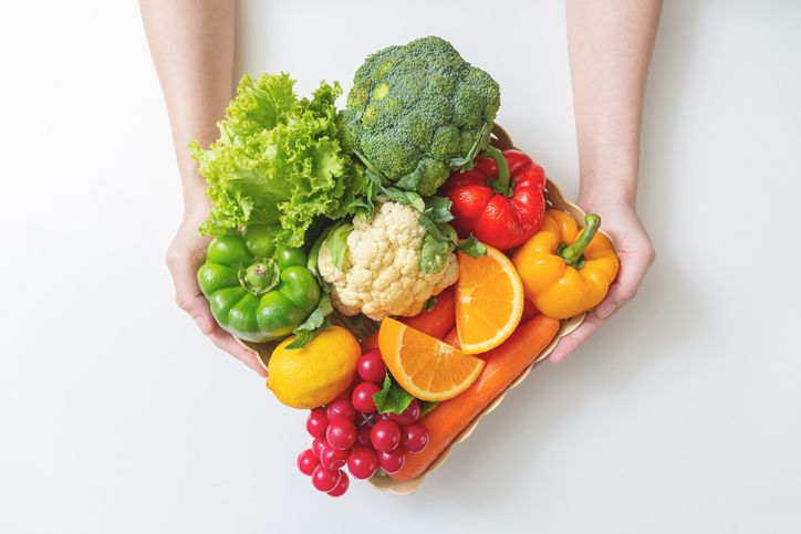 Sayuran masih sangat dibutuhkan oleh tubuh kita ya Kawan Puan. Dengan konsumsi sayur, kita pun bisa terhindar dari penyakit kanker usus besar. 