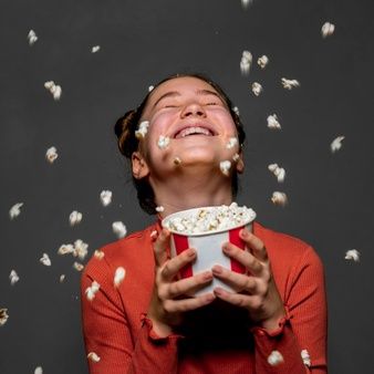 Saat melakukan diet, kita pasti jadi lebih pemilih soal urusan makanan. Oleh karena itu, konsumsi makanan aman ini saat diet!