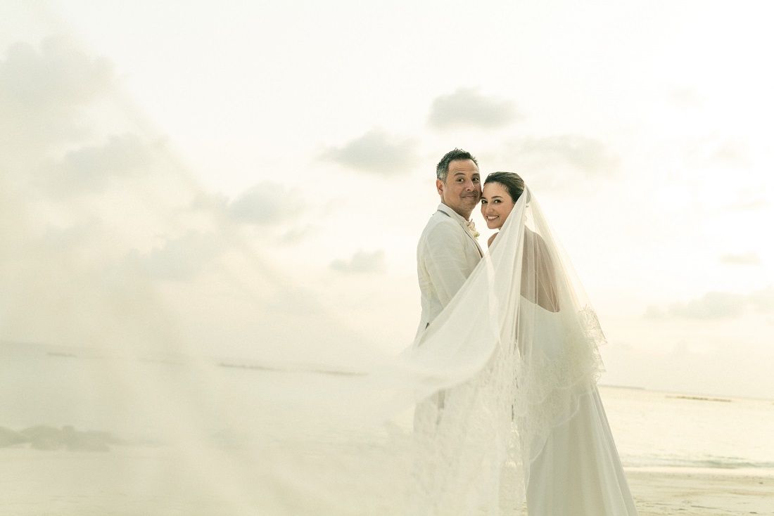Julie Estelle telah menikah di Maldives dengan kekasihnya, David  Tjiptobiantoro. Pernikahan ini pun hanya dihadiri oleh teman dan keluarga Julie.