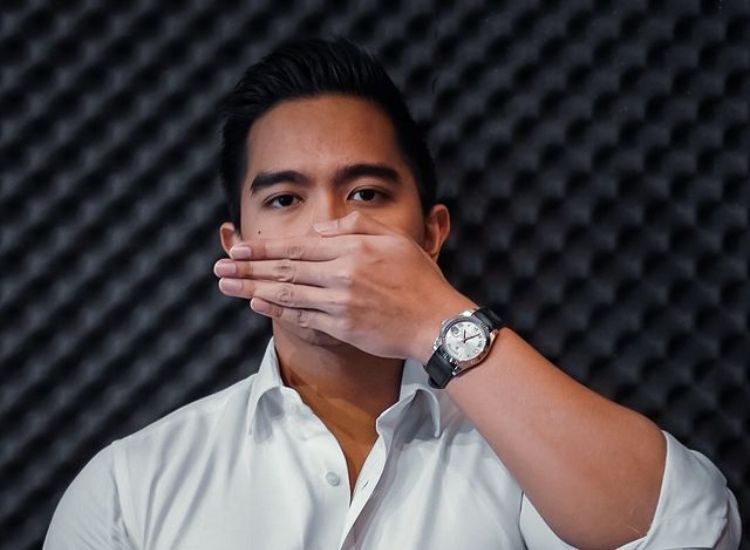 Kasus Kaesang Pangarep dengan ibunda Felicia Tissue makin memanas. Menanggapi hal itu, pihak istana pun turut angkat bicara.