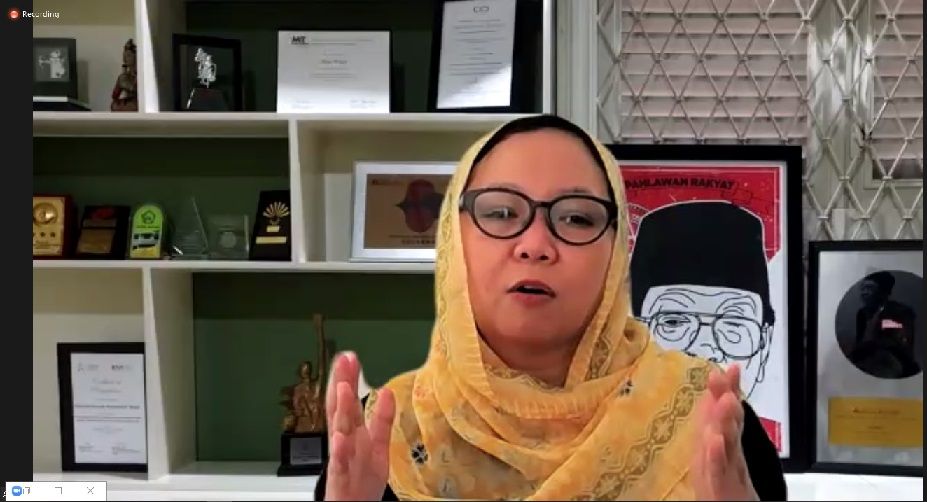 Terkait SKB 3 Menteri soal seragam sekolah ini, Alissa Wahid menyebut masih ada kesalahpahaman di masyarakat.