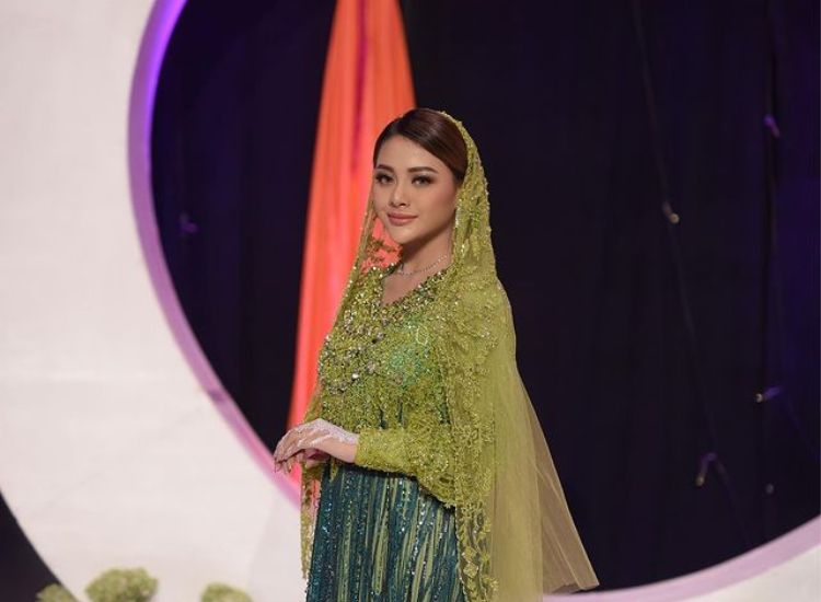 Terus-terusan dituding jadi anak durhaka, Aurel Hermansyah akhirnya bagikan foto bersama Krisdayanti dan ungkap isi hatinya.