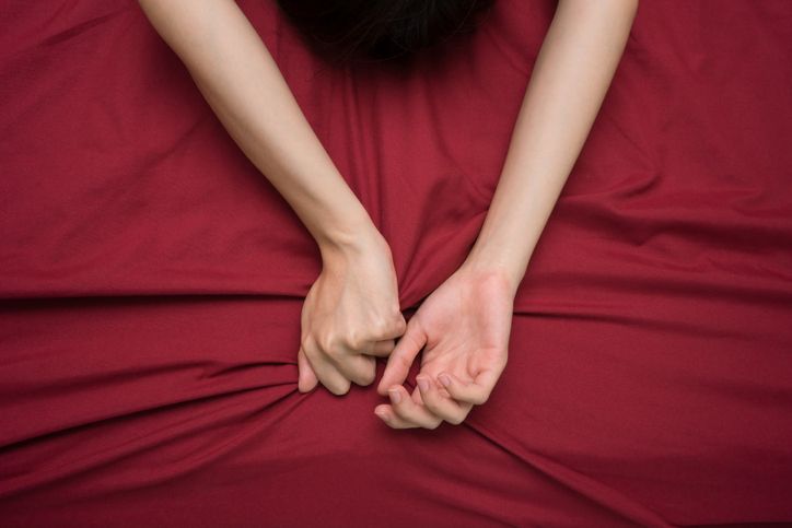 Ada banyak masalah mental yang membuat kita sulit untuk orgasme. Yuk, Kenali ragam penyebabnya berikut ini. 
