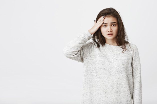 Banyak yang bingung dan khawatir jika mengalami KIPI pasca vaksin Covid-19 apa yang harus dilakukan? Berikut penjelasan lengkap menangani KIPI. 