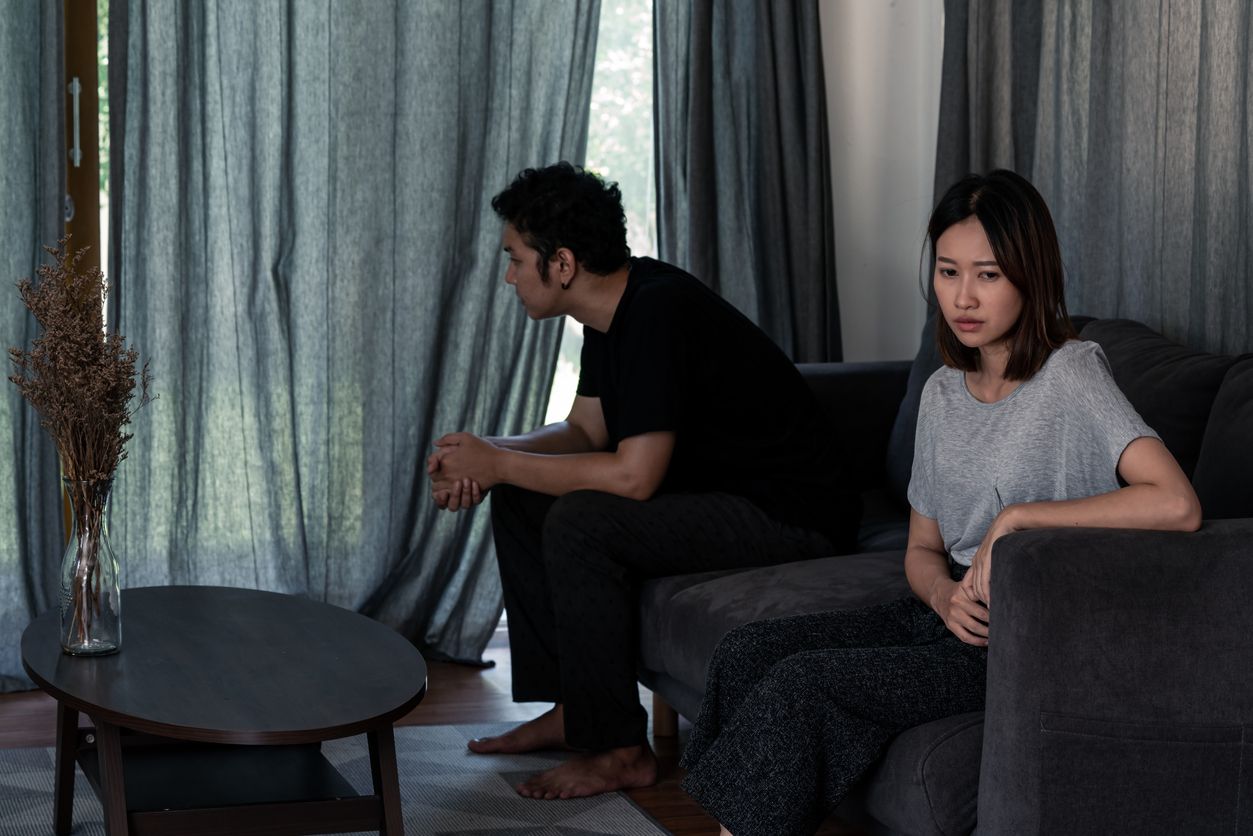 Dalam sebuah hubungan, baik itu dengan pasangan, keluarga, atau teman, batasan membantu kamu menentukan apa yang membuatmu merasa nyaman.