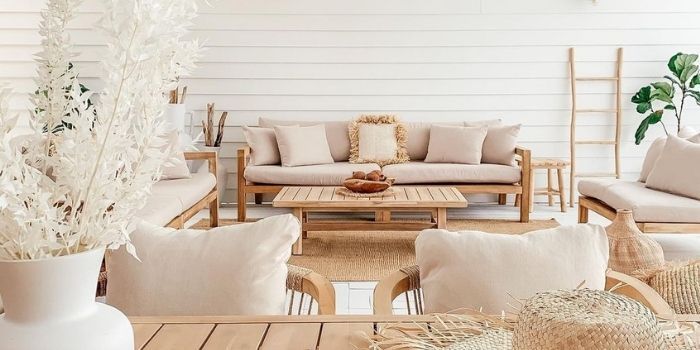 Suka rumah bergaya Bohemian? Kalau iya, follow akun-akun Instagram ini untuk mendapatkan inspirasi desain apik buat hunianmu.