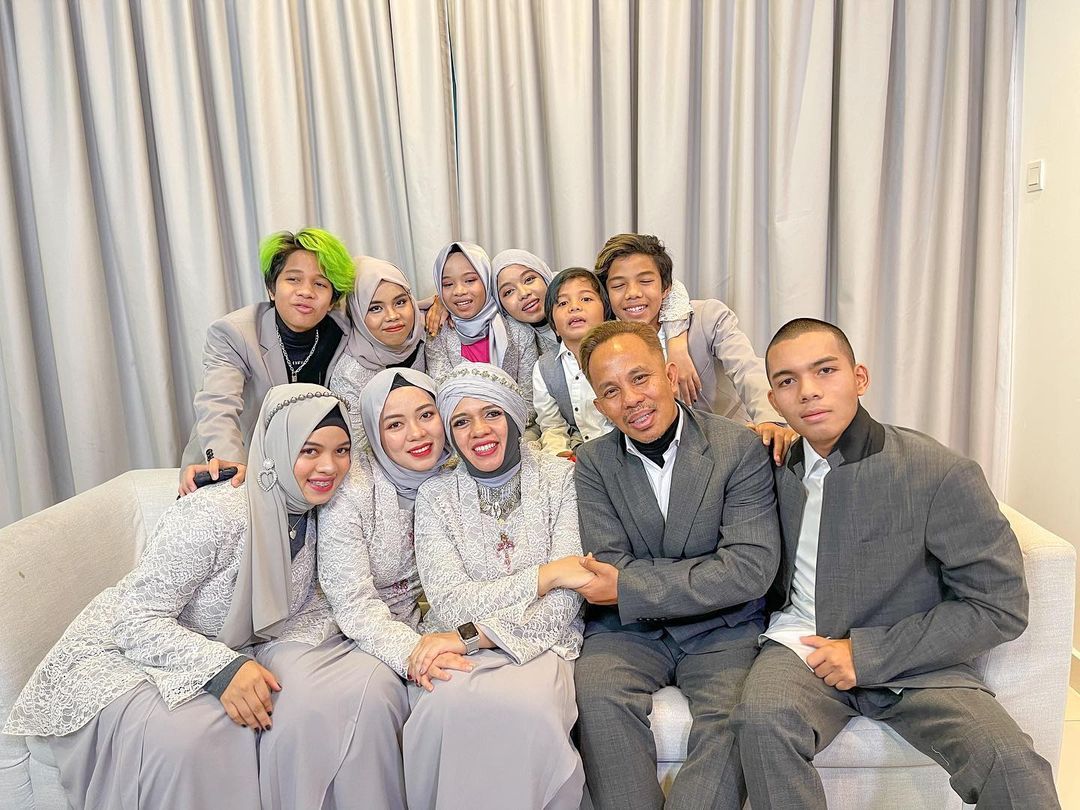 Meski tak bisa hadir, Atta tetap mendapatkan doa dan wejangan dari kedua orang tuanya untuk berumah tangga. Yuk simak doa dan wejangannya!