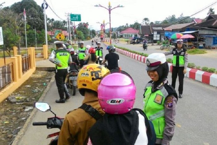seluruh moda transportasi juga akan sangat dibatasi selama masa larangan murik 6-17 Mei 2021. Ini daftar titik penyekatan di Jabodetabek.