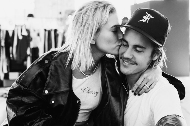 Justin Bieber membagikan keluh kesahnya membangun pernikahan di tahun pertama. Selain lack of trust, ini cerita Justin soal susahnya menikah...