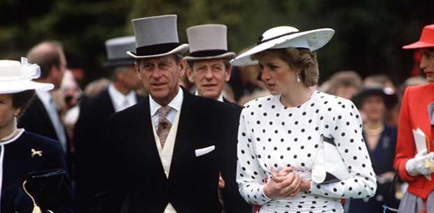 Bertukar surat hingga sebut Pangeran Charles konyol pilih Camilla, ternyata begini kedekatan khusus Pangeran Philip dengan Lady Diana...