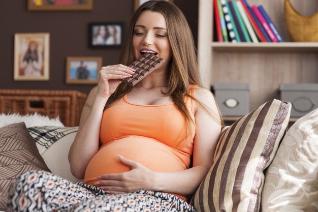 Kata ngidam sering diidentikkan dengan ibu hamil ya, Kawan Puan. Yuk cari tahu kenapa ibu hamil suka makanan tertentu!