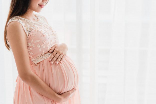 Saat hamil, berat badan cenderung bertambah. Namun, ada beberapa perempuan yang justru mengalami penurunan berat badan. Ini penjelasannya.
