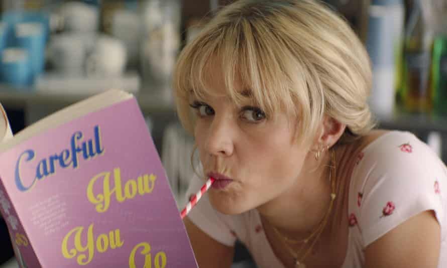 Promising Young Woman berhasil memenangkan kategori Naskah Asli Terbaik di Oscar 2021. Film ini memiliki banyak pesan terkait pelecehan seksual.