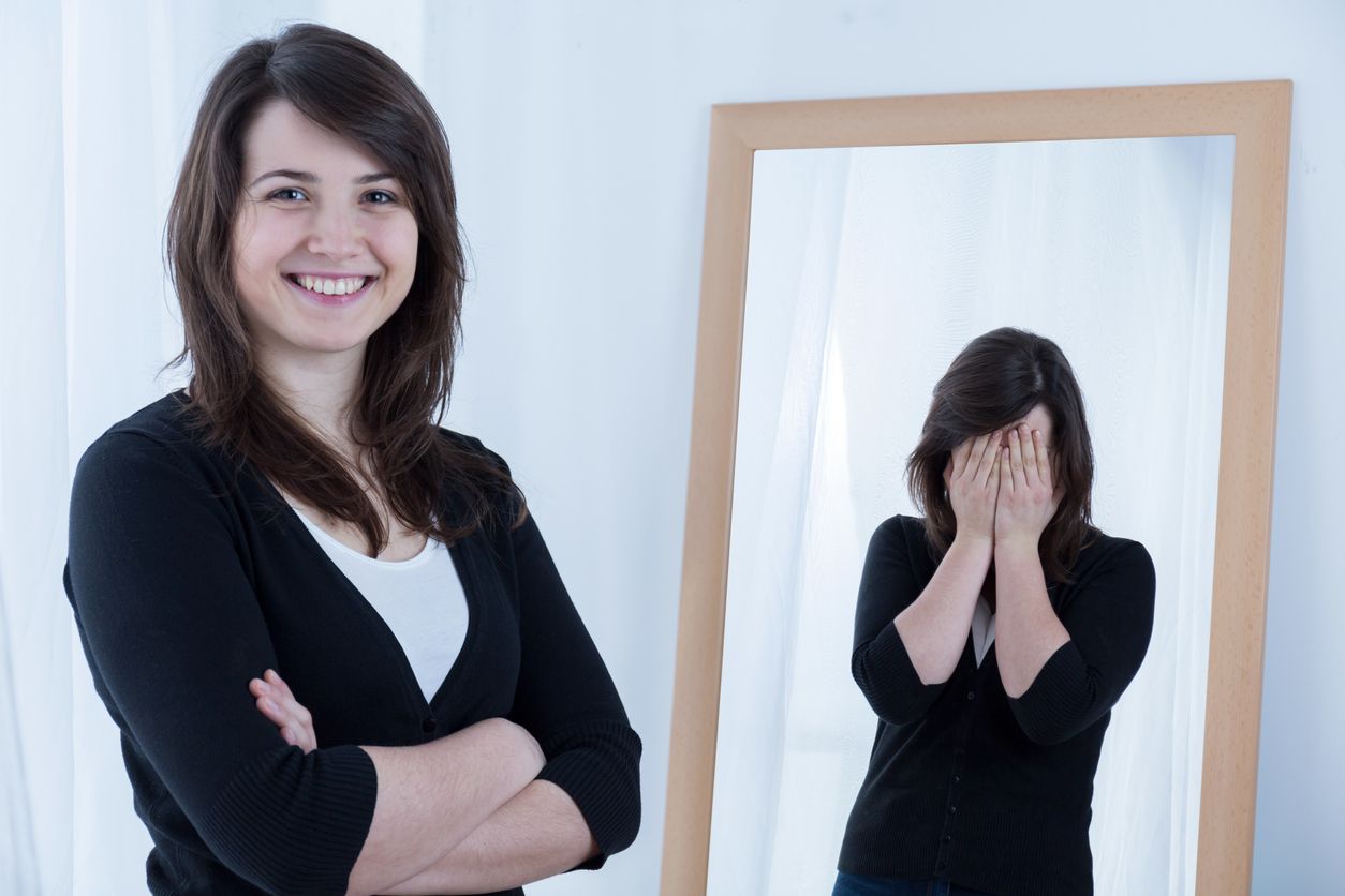 Kawan Puan, yuk kenali penyebab munculnya Imposter Syndrome dan cara mengatasinya agar kamu tidak terjebak dalam gangguan kondisi psikologis ini!