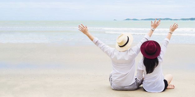 Masuk agenda wajib pasangan suami istri baru, ternyata ini lima alasan kenapa bulan madu atau honeymoon ternyata penting untuk pengantin baru.